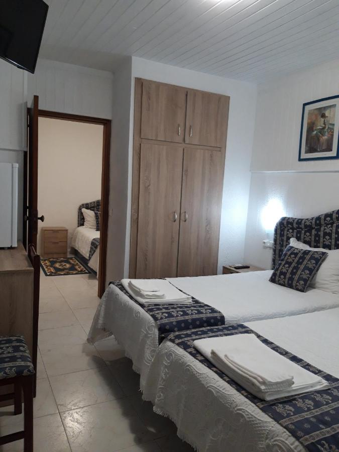 Residencial Antonio Mocisso Guesthouse เอลวัช ภายนอก รูปภาพ