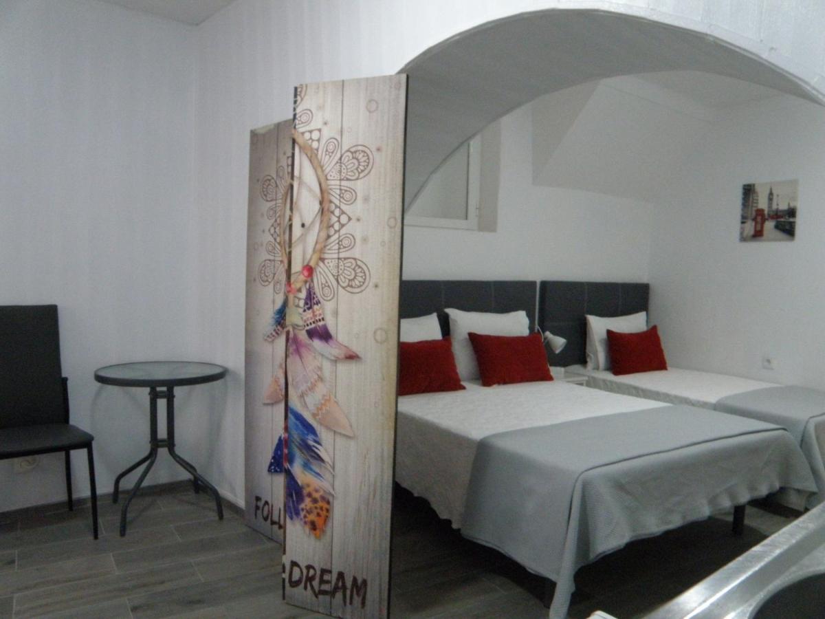Residencial Antonio Mocisso Guesthouse เอลวัช ภายนอก รูปภาพ