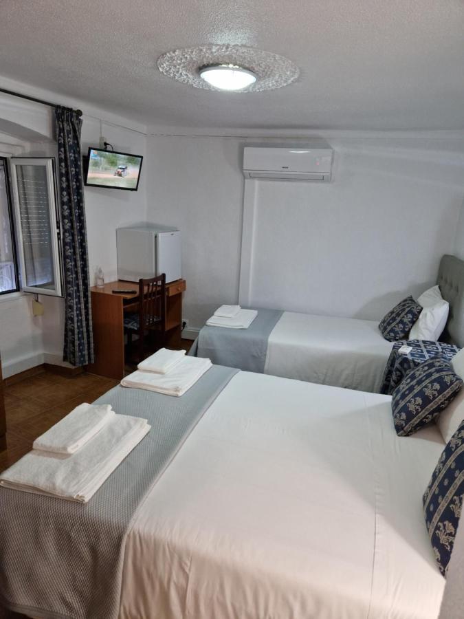 Residencial Antonio Mocisso Guesthouse เอลวัช ภายนอก รูปภาพ
