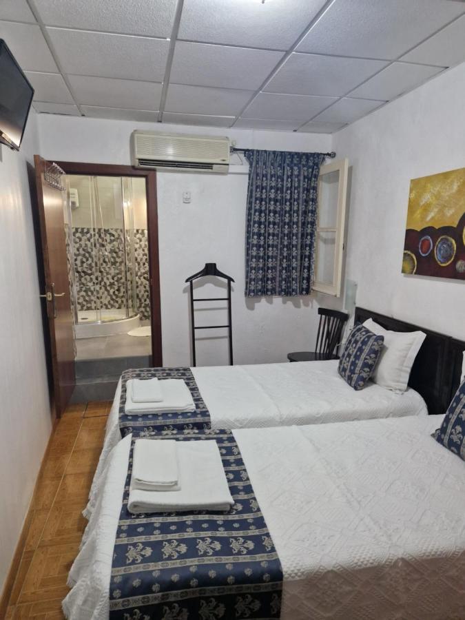 Residencial Antonio Mocisso Guesthouse เอลวัช ภายนอก รูปภาพ
