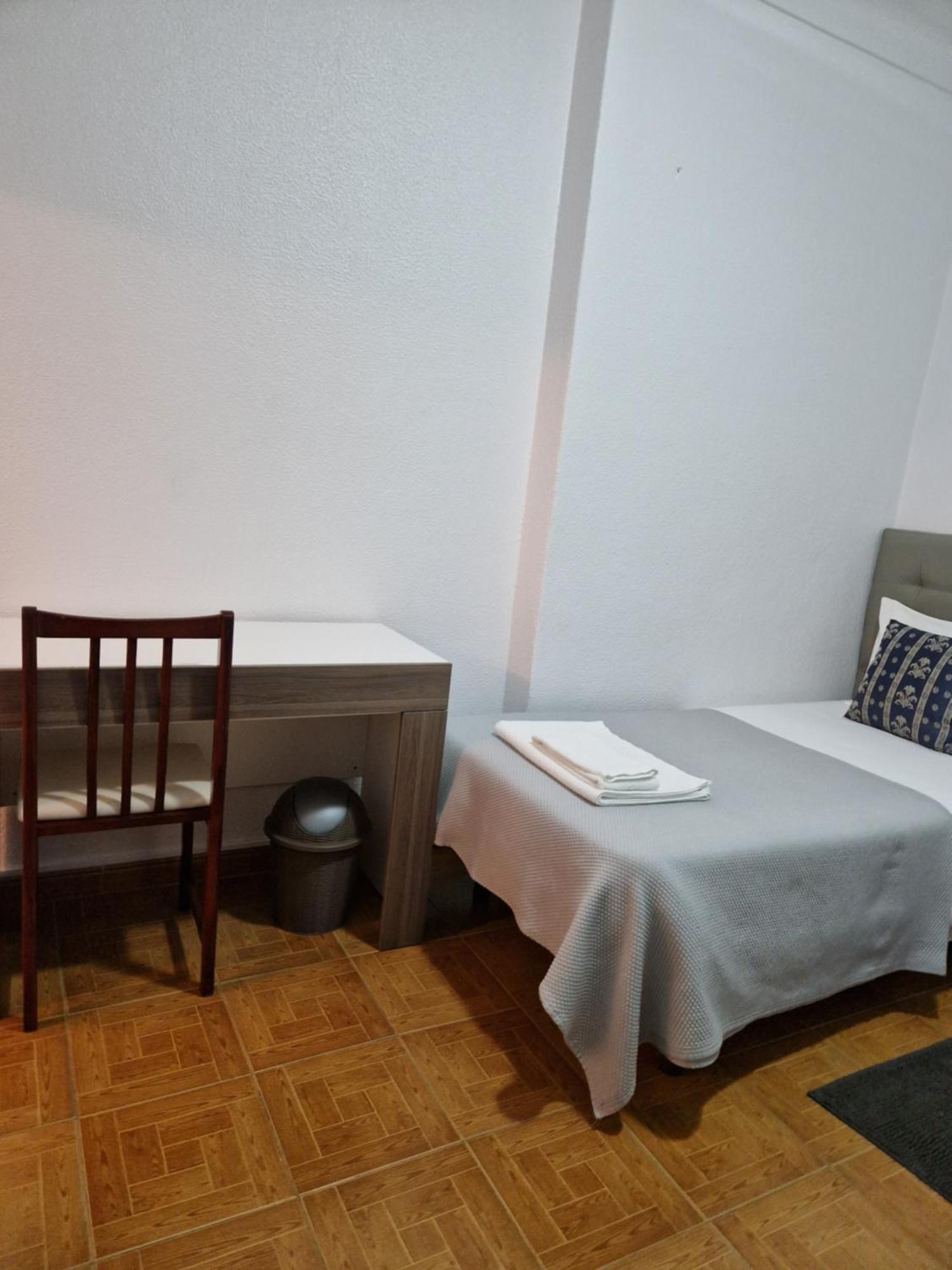 Residencial Antonio Mocisso Guesthouse เอลวัช ภายนอก รูปภาพ