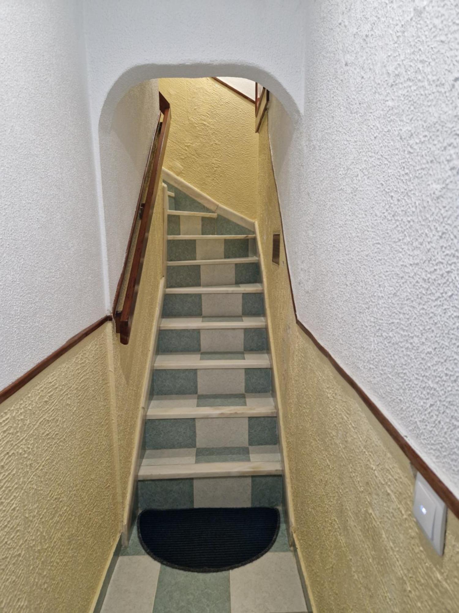 Residencial Antonio Mocisso Guesthouse เอลวัช ภายนอก รูปภาพ